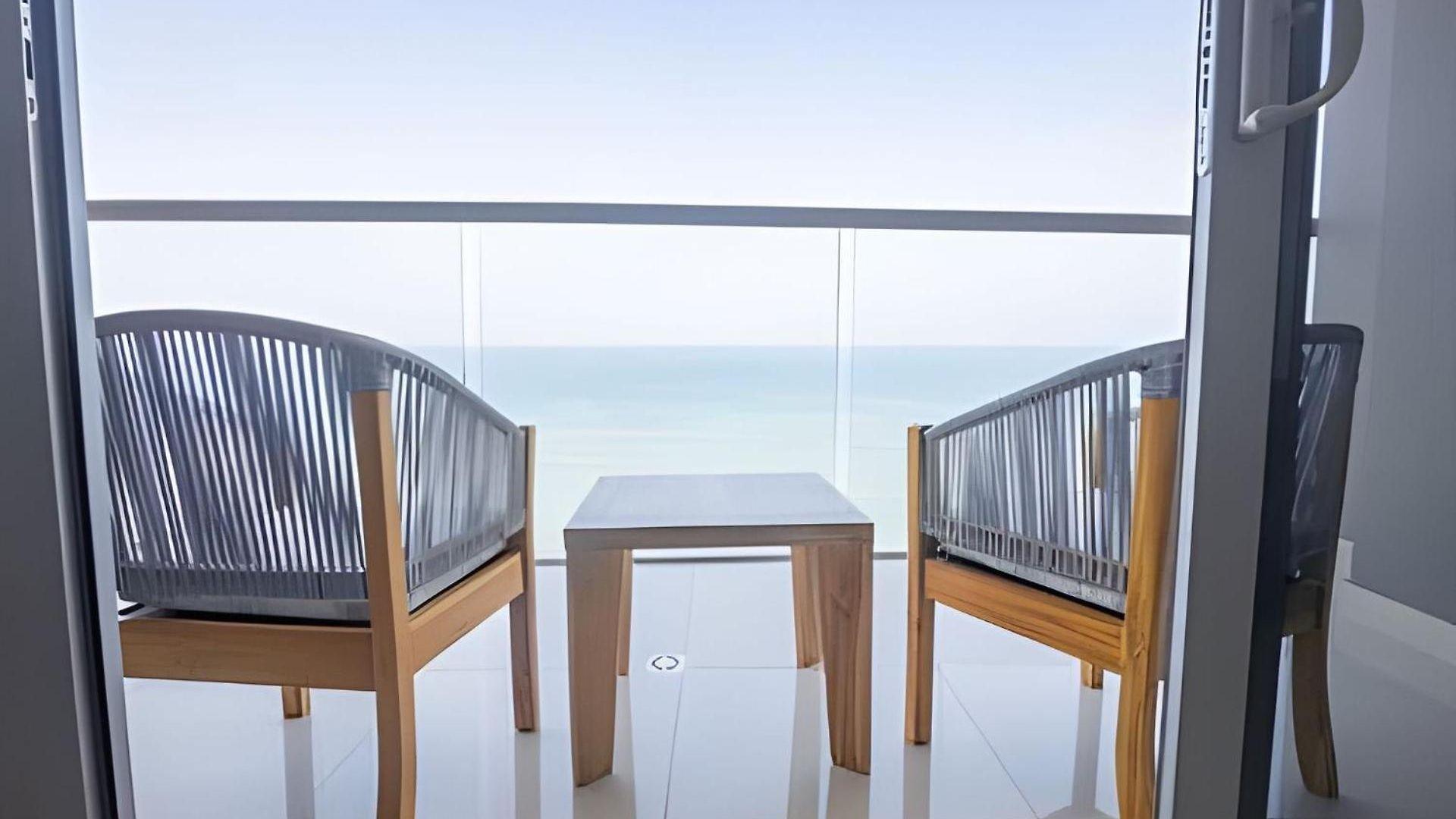 Apartamento Hermoso Apto 2 Hab Piso 11 En Morros