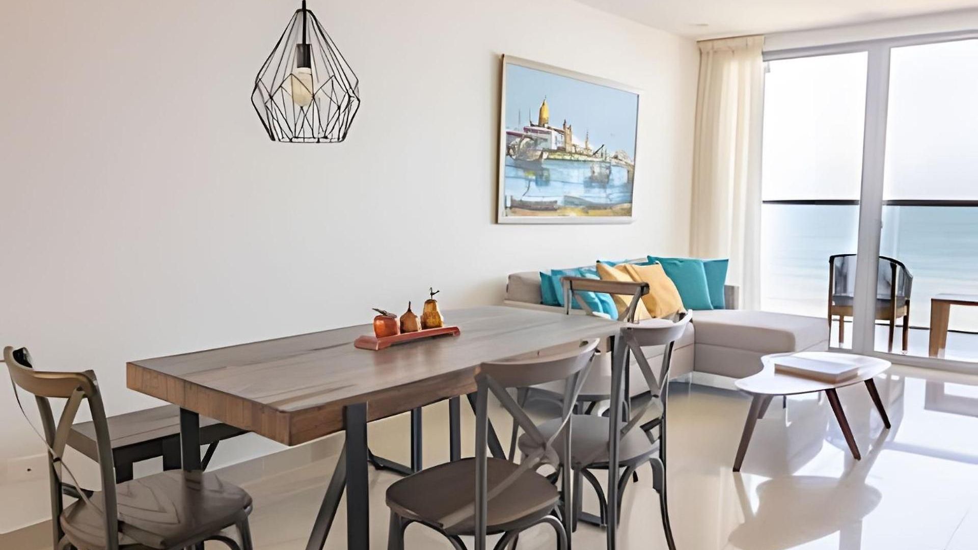 Hermoso Apto 2 Hab Piso 11 En Morros Apartamento